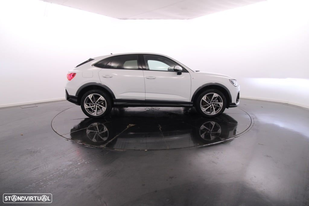 Audi Q3 Sportback 45 TFSIe S line S tronic - 9