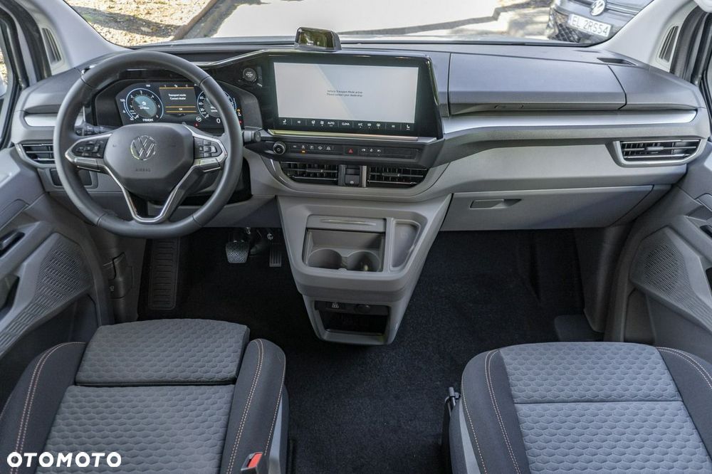 Volkswagen Caravelle - 25