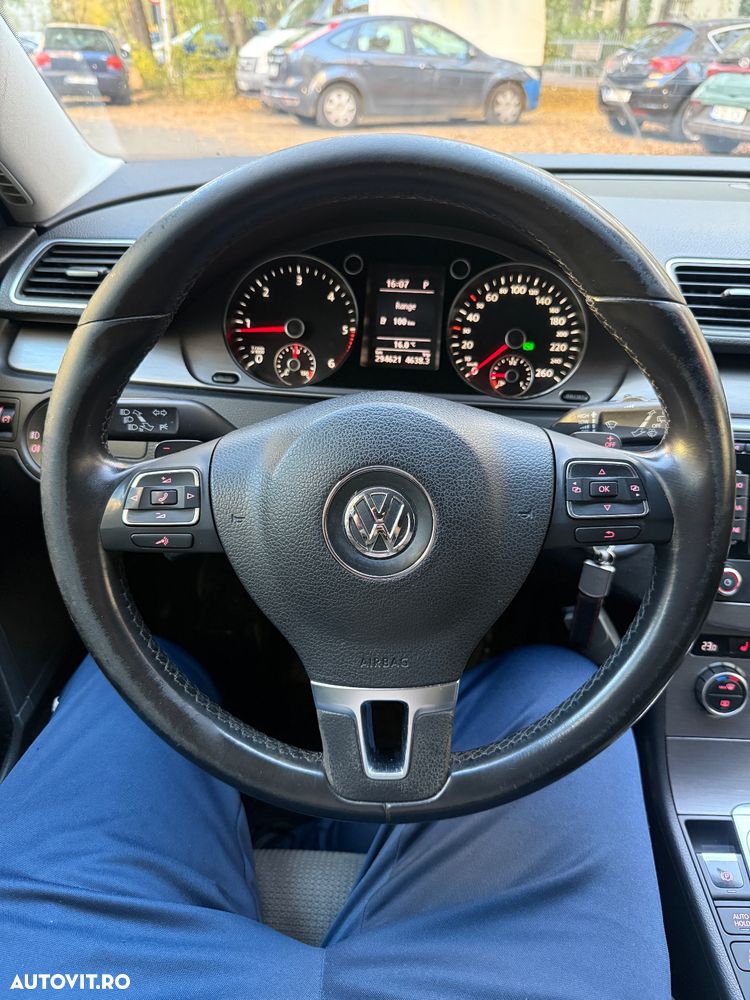 Volkswagen Passat Variant 2.0 TDI Blue TDI DSG Highline - 6