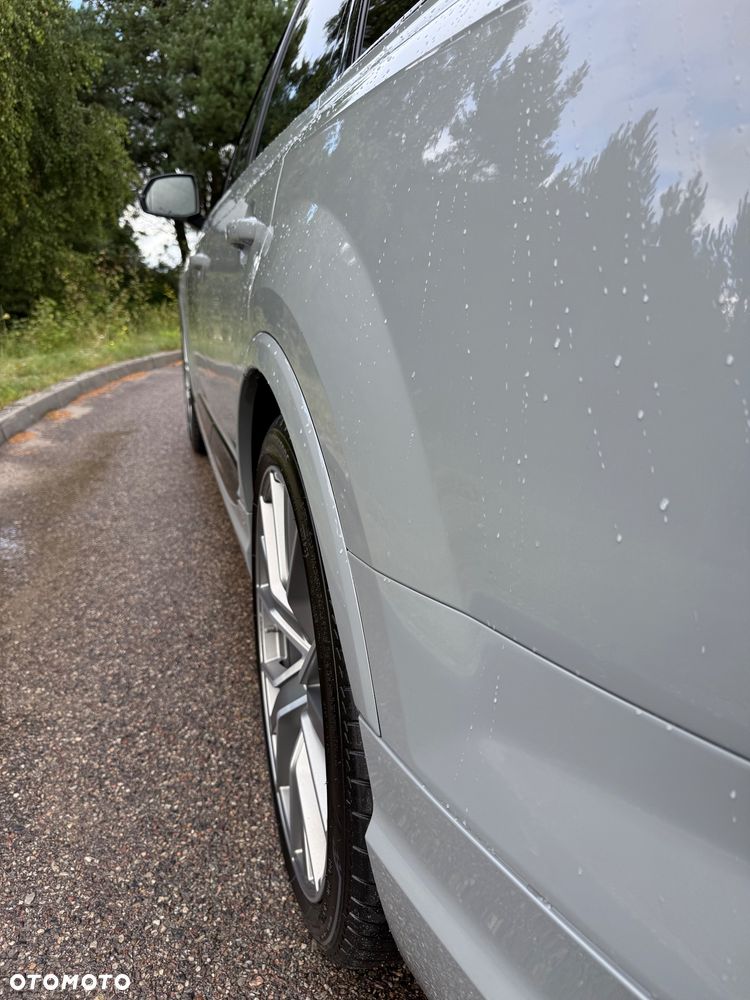 Audi Q7 - 10