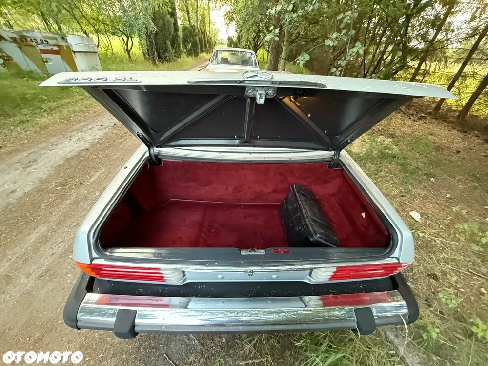 Mercedes-Benz SL - 14