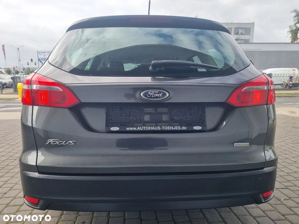 Ford Focus 1.0 EcoBoost 99g Titanium - 40