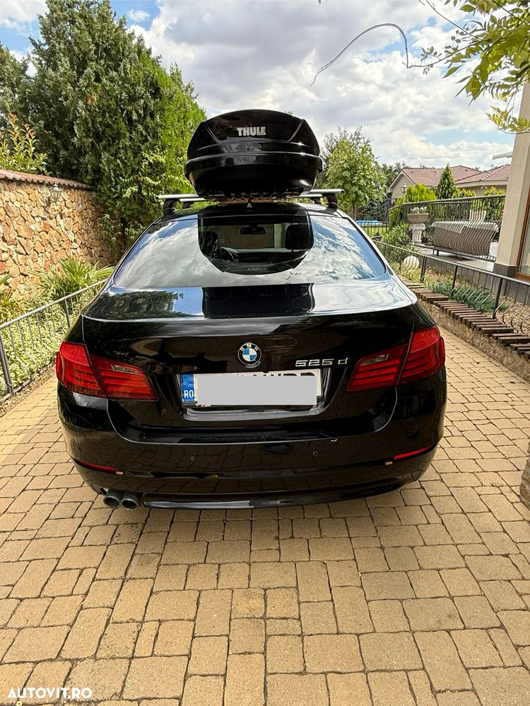 BMW Seria 5 525d xDrive - 4