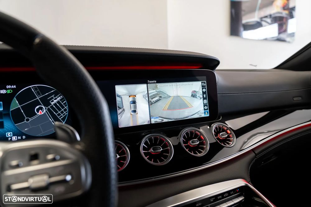 Mercedes-Benz AMG GT 63 4MATIC+ - 15