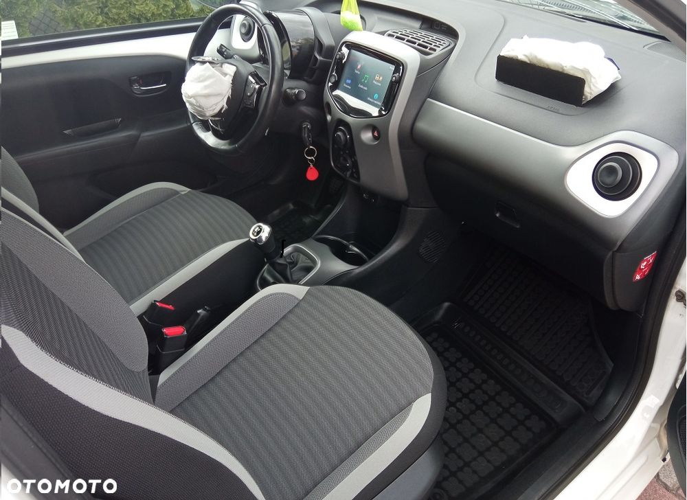 Toyota Aygo x-style - 20