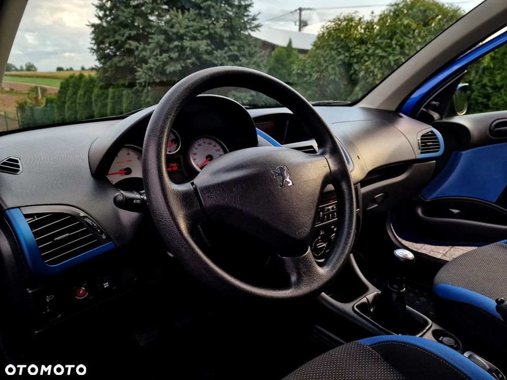 Peugeot 206 plus 1.1 Presence - 16