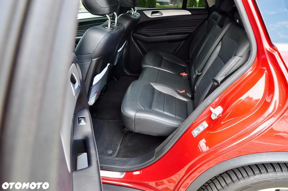 Mercedes-Benz GLE ver-coupe-400-4--matic - 9