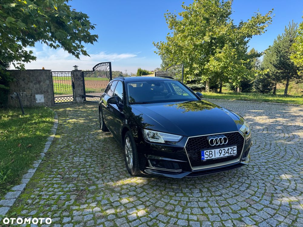 Audi A4 - 1