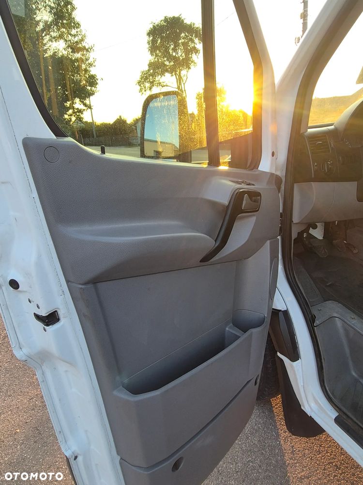 Mercedes-Benz Sprinter - 8