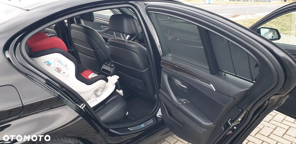 BMW Seria 5 535i xDrive - 10