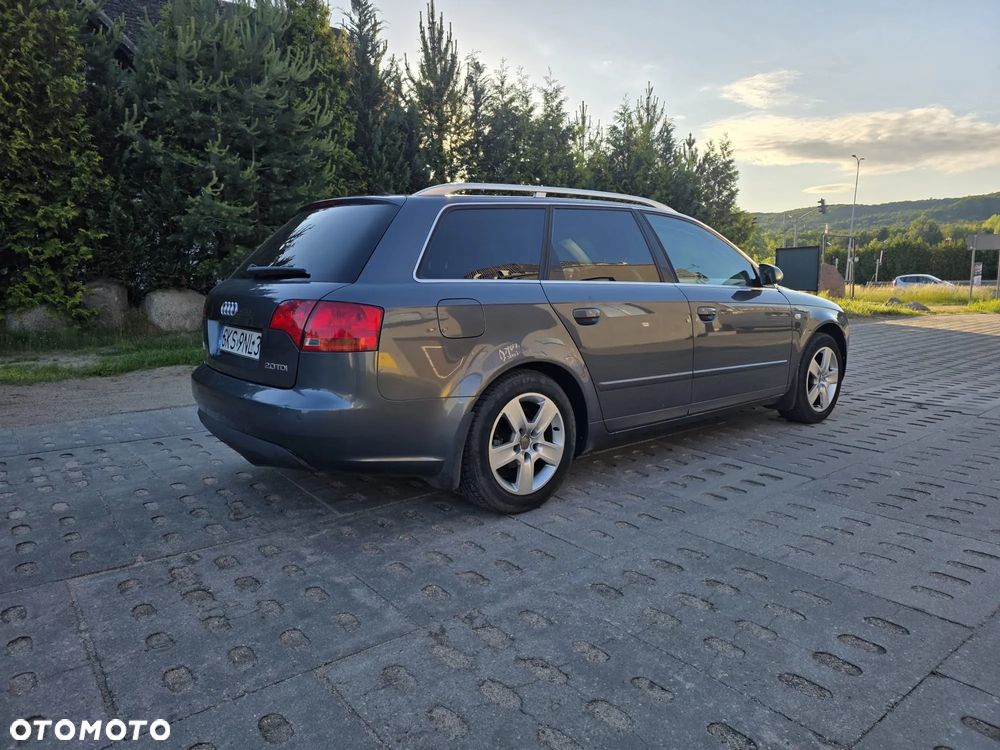Audi A4 Avant 2.0 TDI - 10