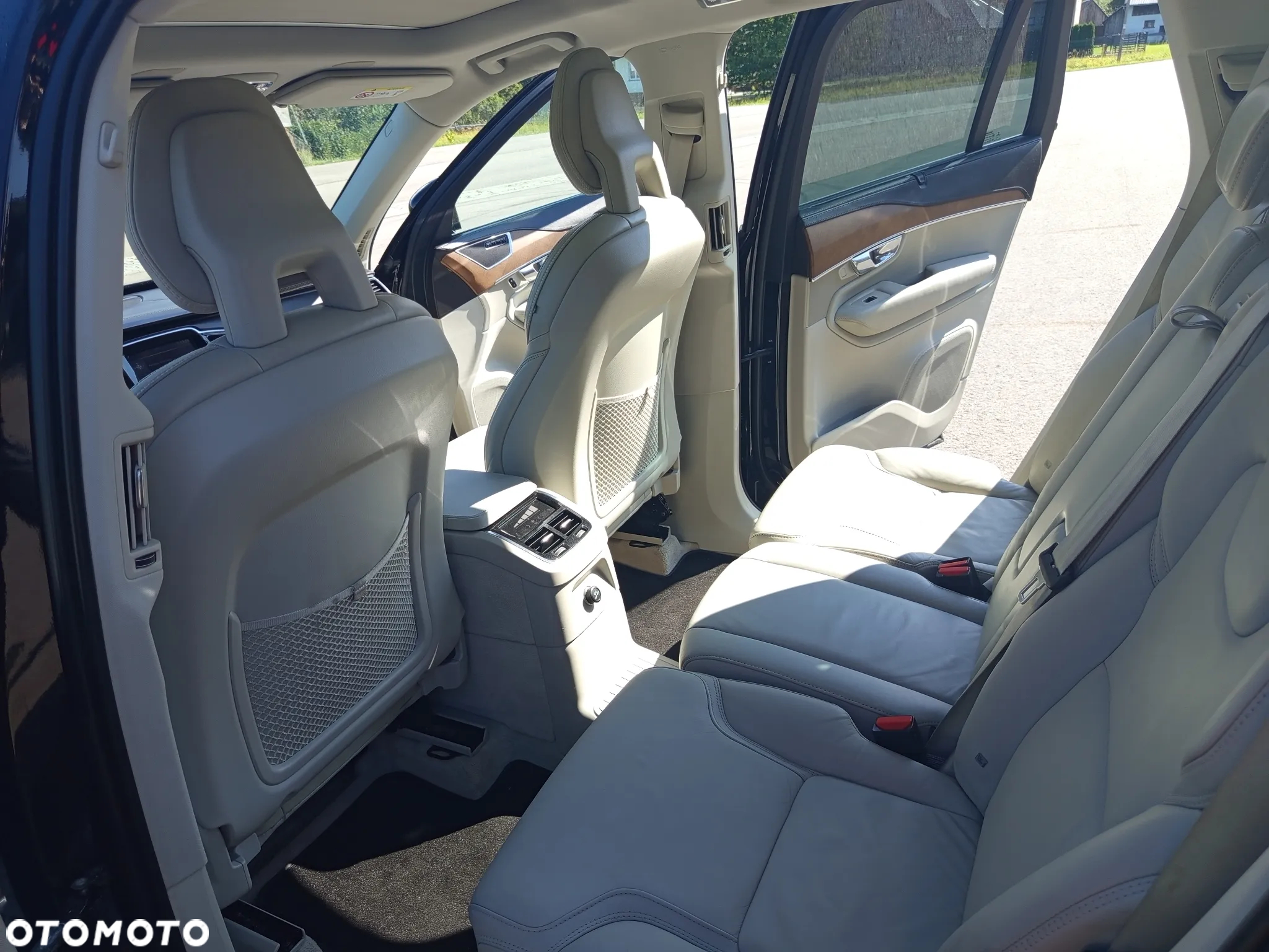 Volvo XC 90 T8 AWD Plug-In Hybrid Inscription 7os - 13