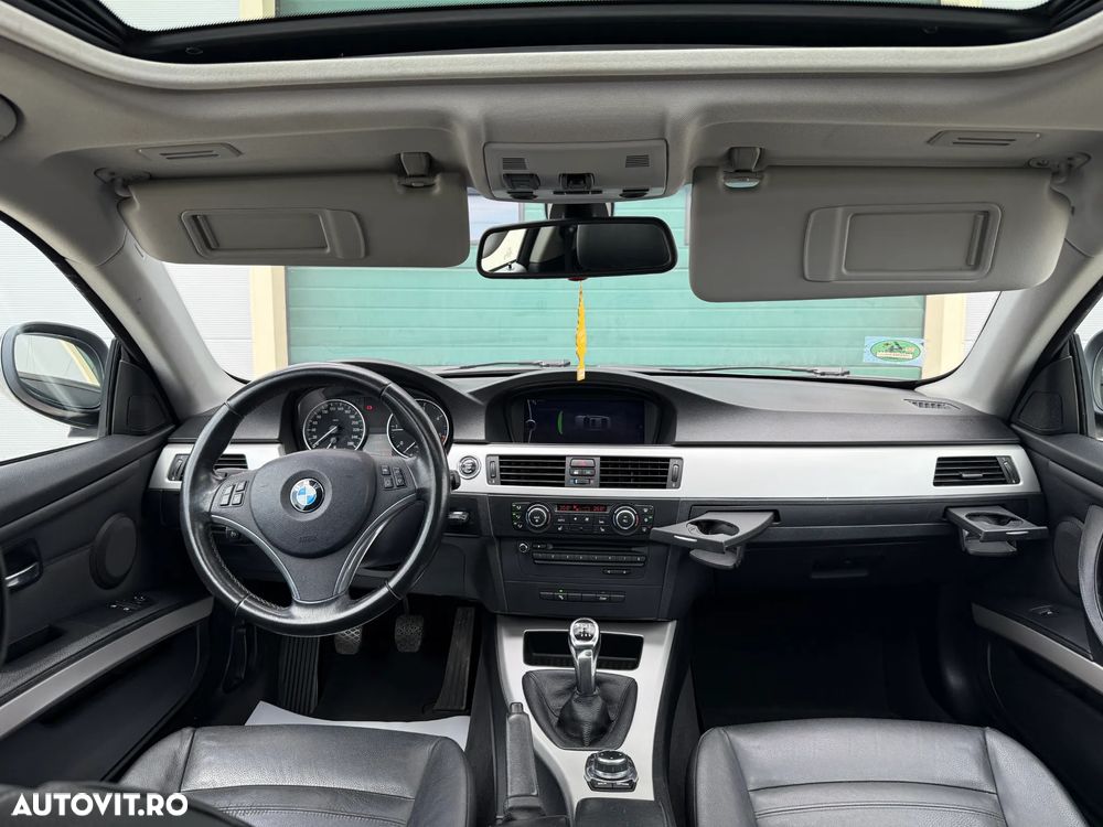 BMW Seria 3 320d Edition Exclusive - 11