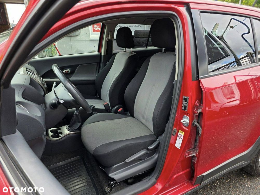 Toyota Urban Cruiser 1.33 Sol - 6