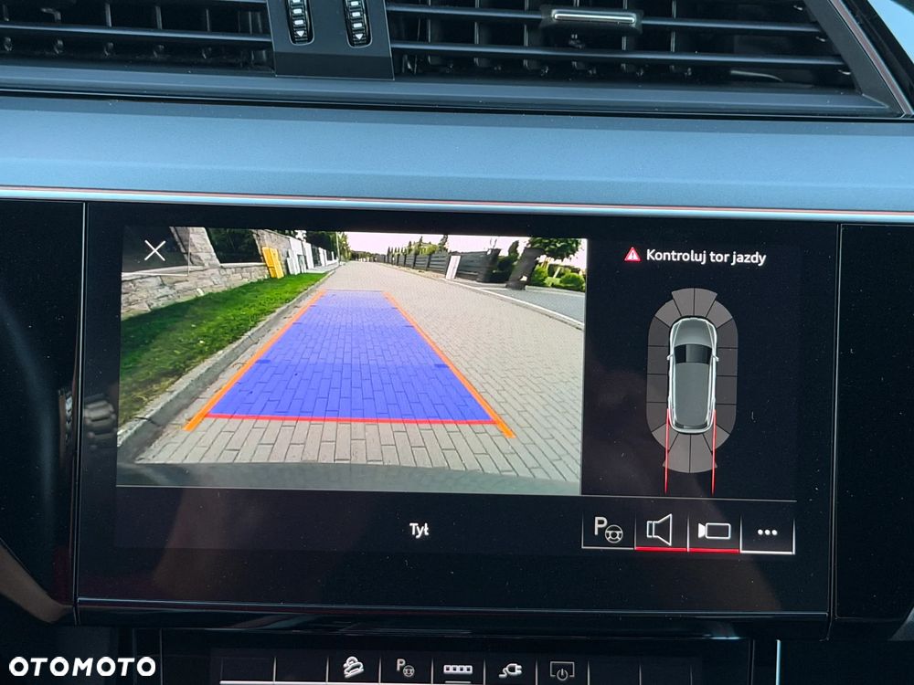 Audi e-tron 55 Quattro Advanced - 15