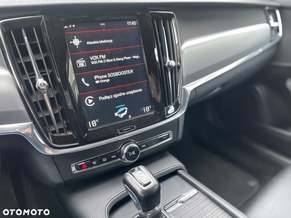 Volvo V90 D4 Momentum - 22