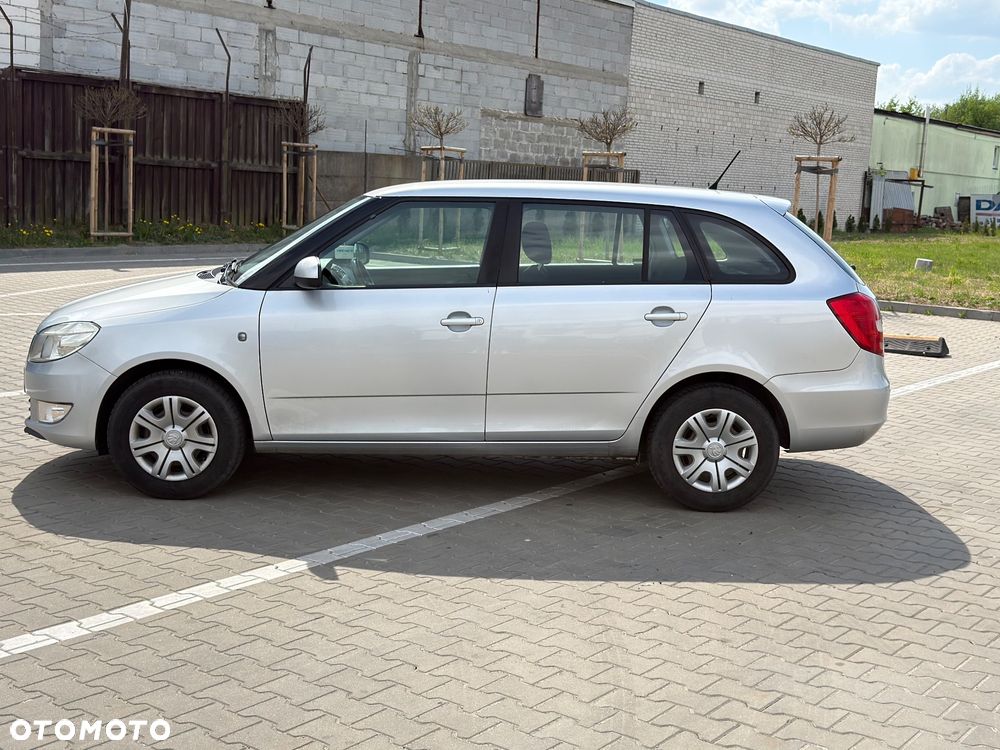 Skoda Fabia 1.6 TDI DPF Active Plus - 8