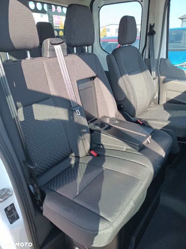 Ford Transit - 18