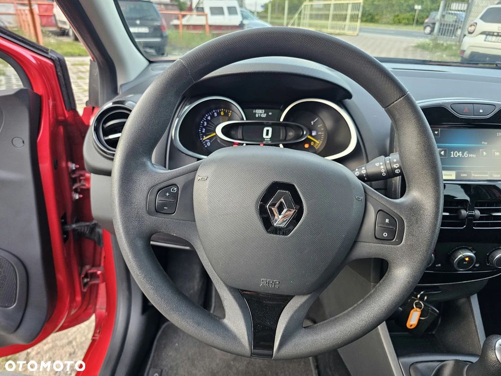 Renault Clio - 14