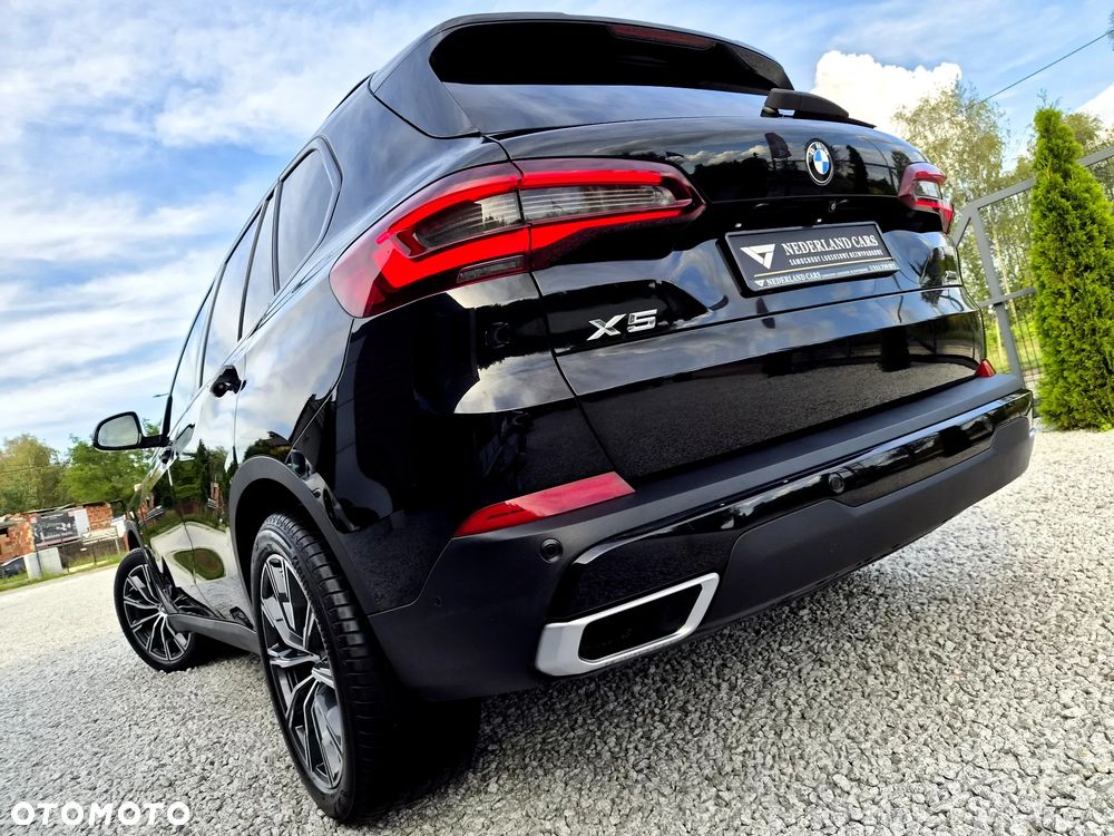 BMW X5 xDrive25d Sport-Aut - 32