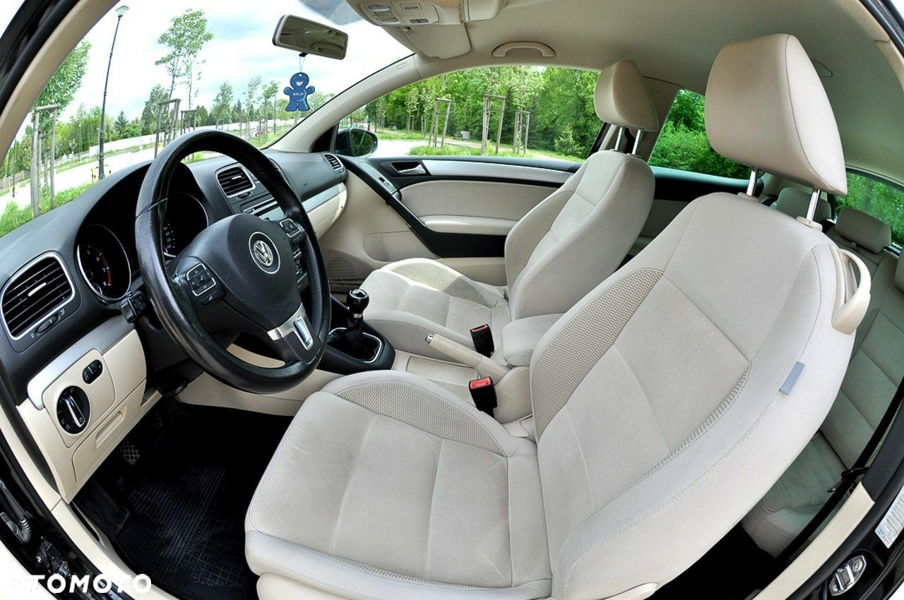 Volkswagen Golf - 7
