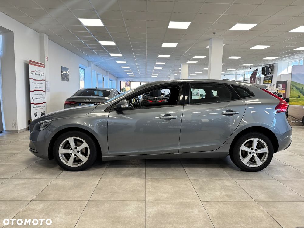 Volvo V40 D2 - 5