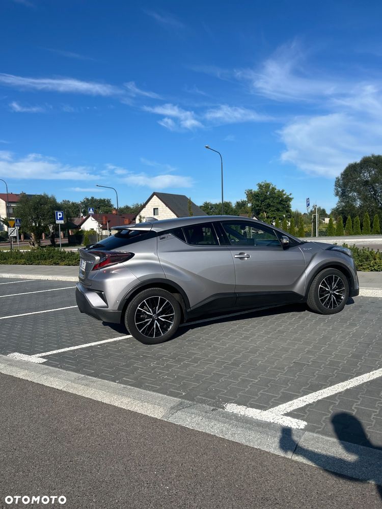 Toyota C-HR Business-Edition - 4