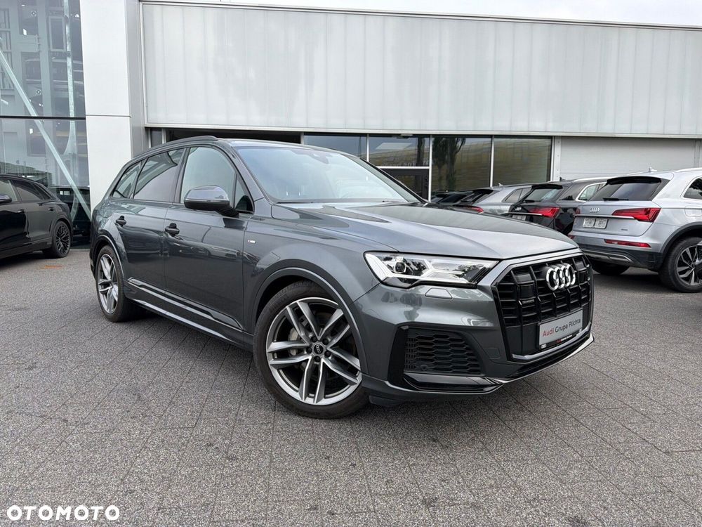 Audi Q7 - 10