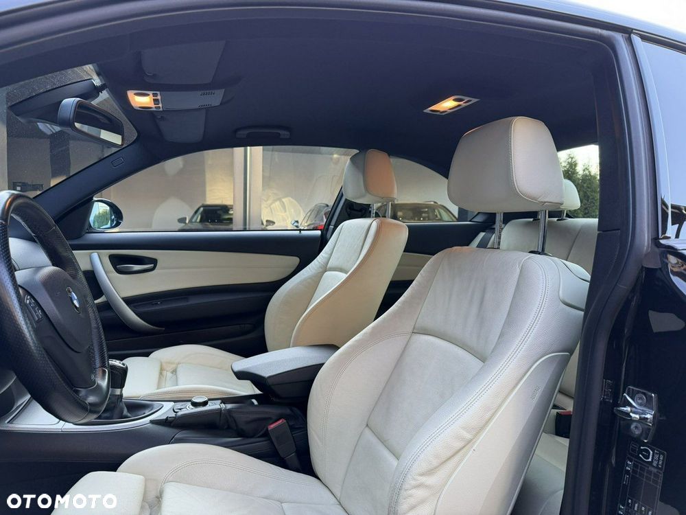 BMW Seria 1 120d Limited Edition Lifestyle mit M Sportpaket - 14