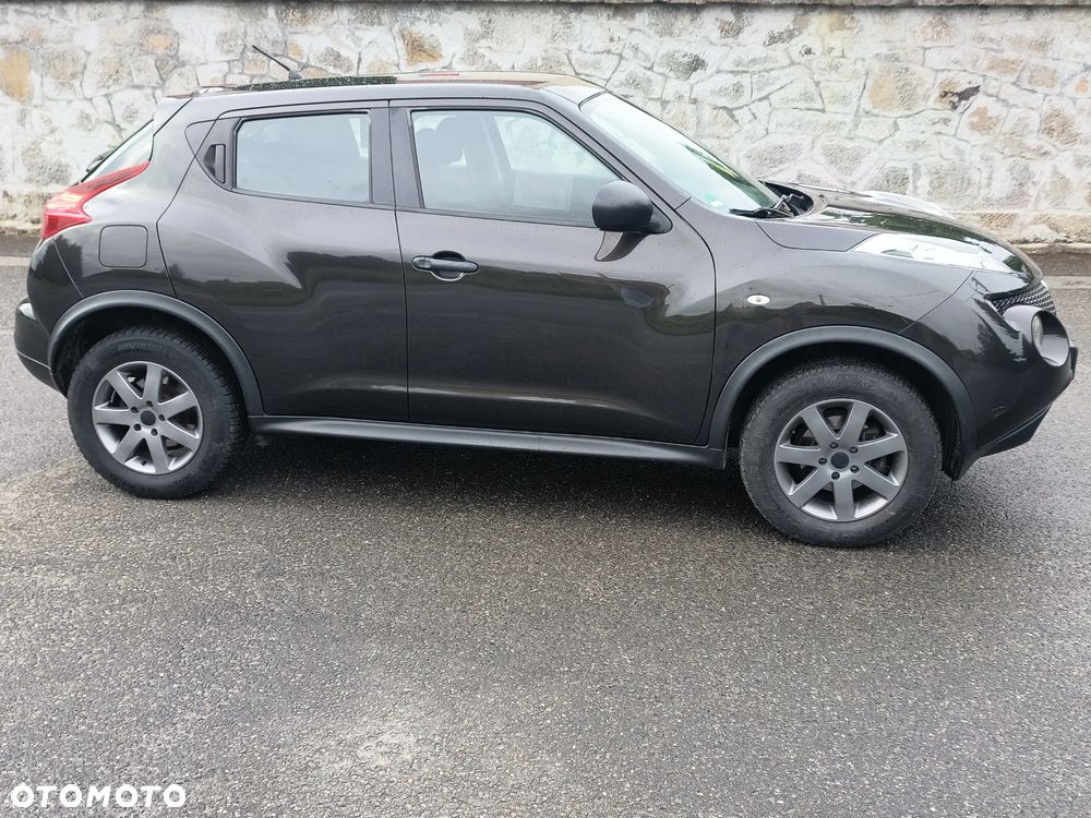 Nissan Juke 1.6 Visia - 10