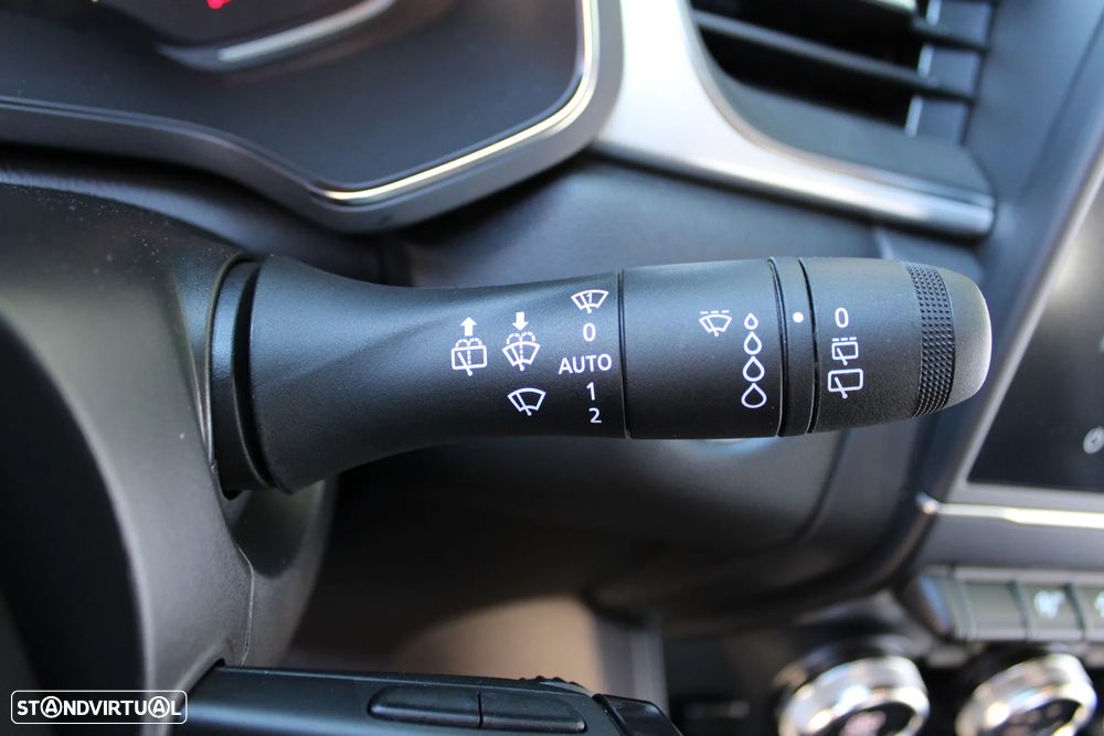 Renault Captur TCe Mild Hybrid 140 EDC GPF EVOLUTION - 20