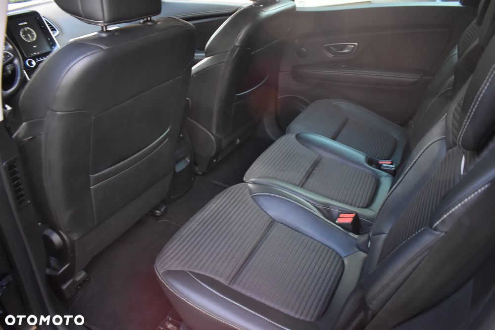 Renault Grand Scenic - 5