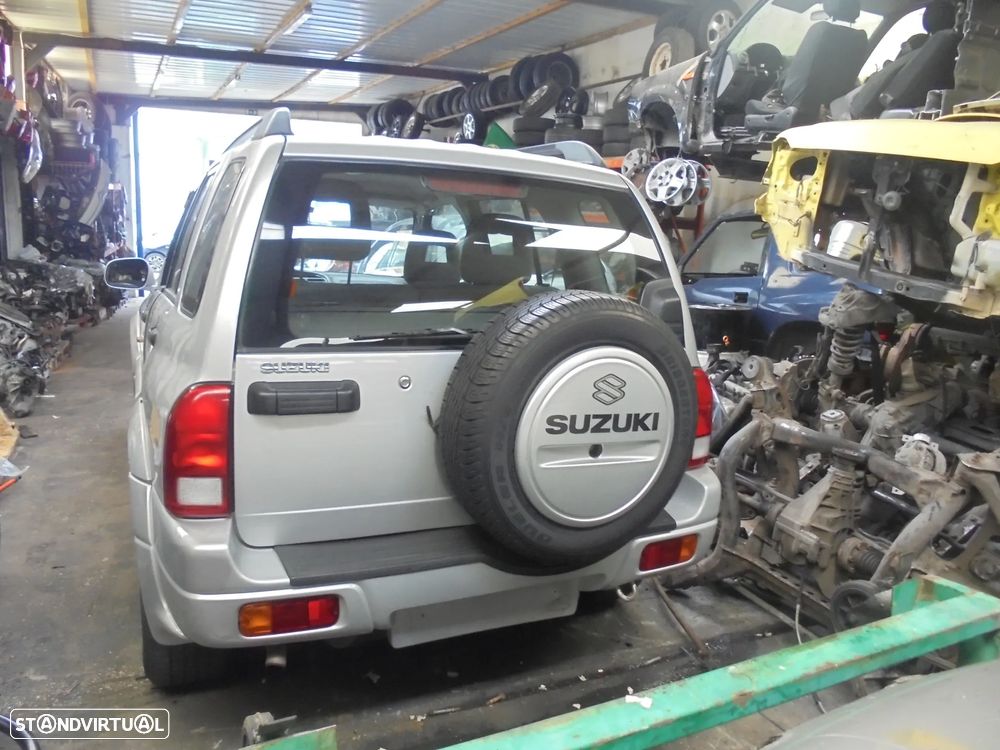 SUZUKI VITRA PARA PEÇAS - 2