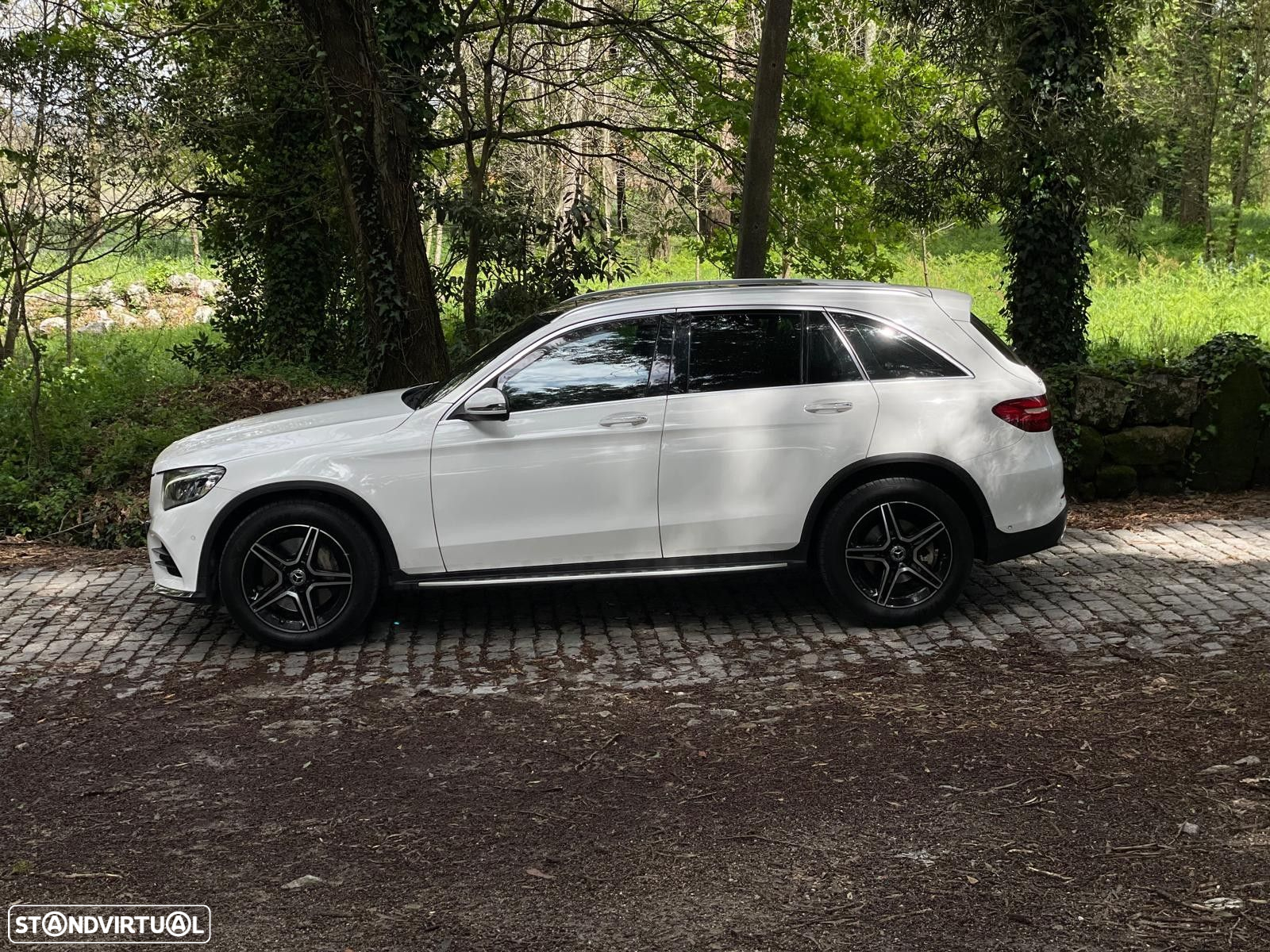 Mercedes-Benz GLC 250 d AMG Line 4-Matic - 25