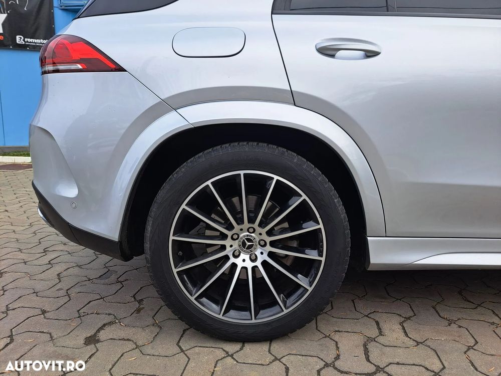 Mercedes-Benz GLE 300 d 4MATIC - 11