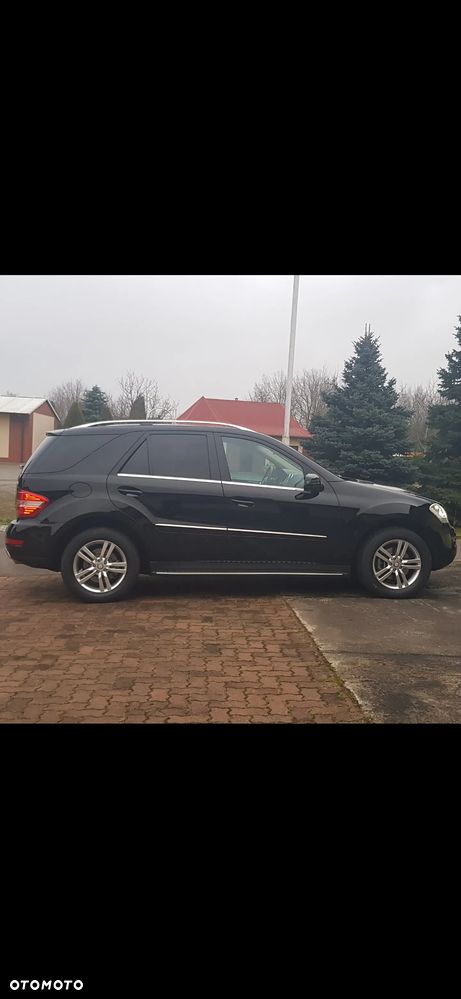 Mercedes-Benz ML - 16