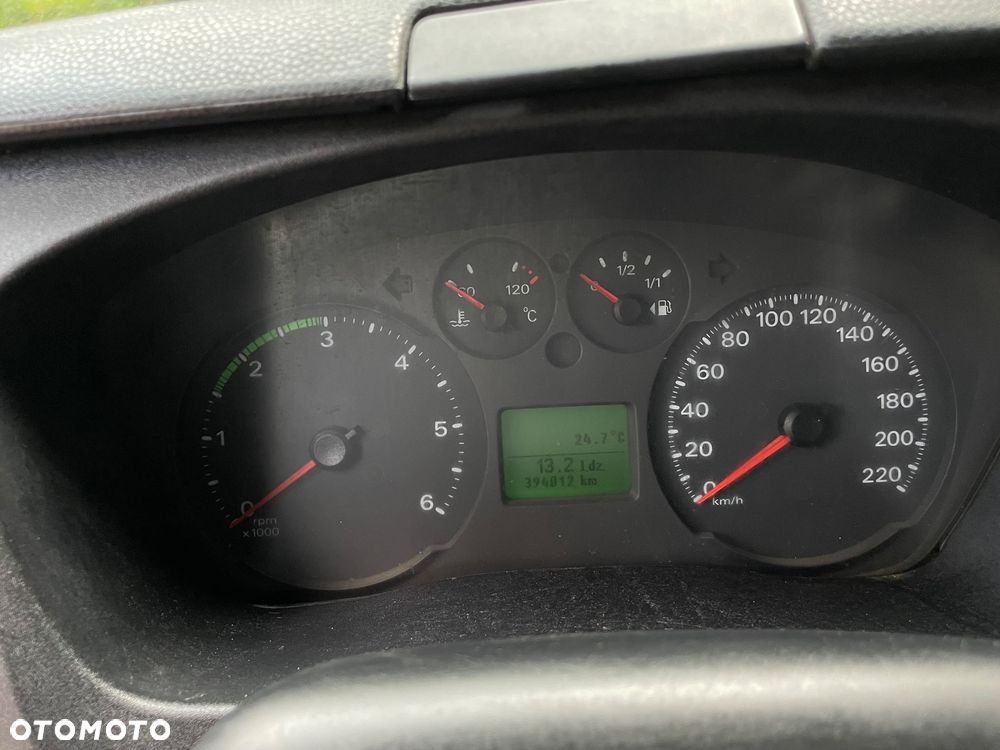 Ford Transit - 12