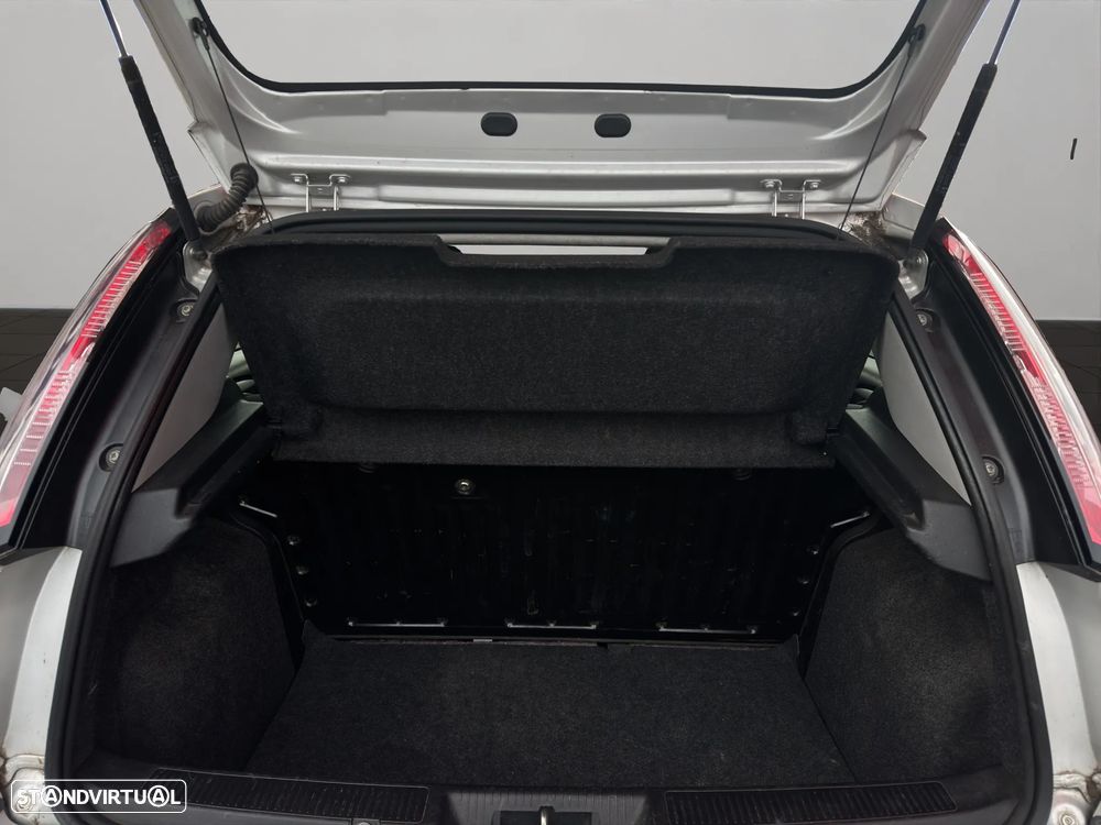 Fiat Punto 1.3 M-Jet Easy S&S - 16