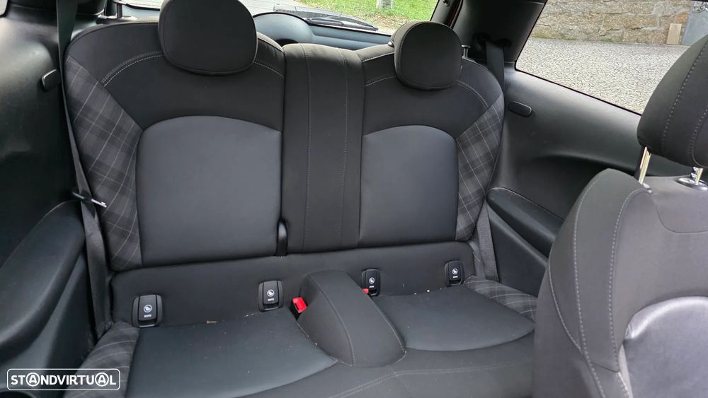 MINI 3 Portas Cooper D Aut. Seven Chili - 17