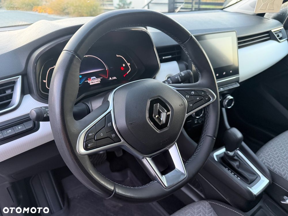 Renault Clio 1.6 E-TECH Techno - 19