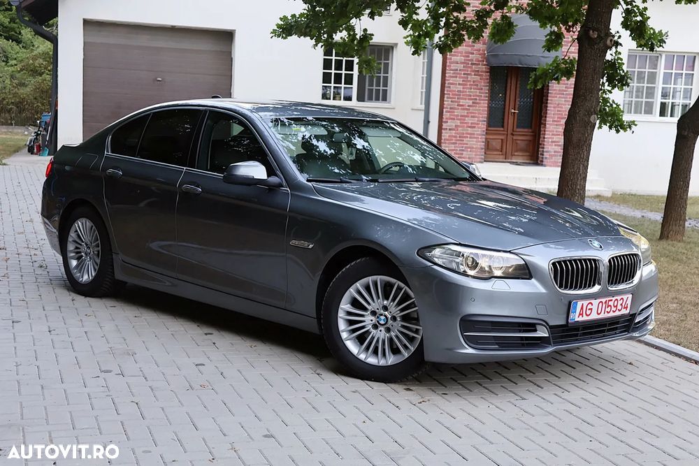 BMW Seria 5 520d Aut. Luxury Line - 4