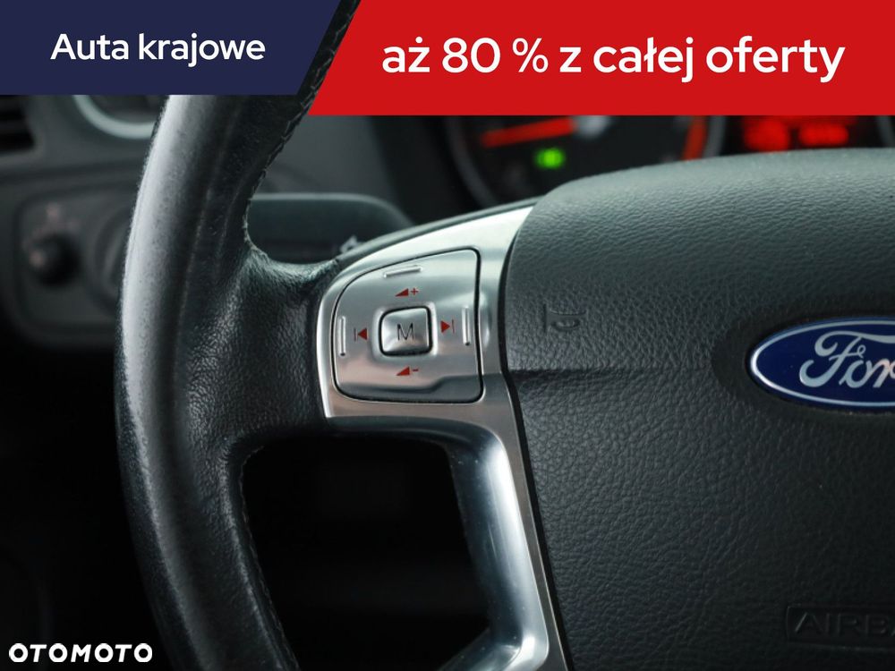 Ford S-Max - 16