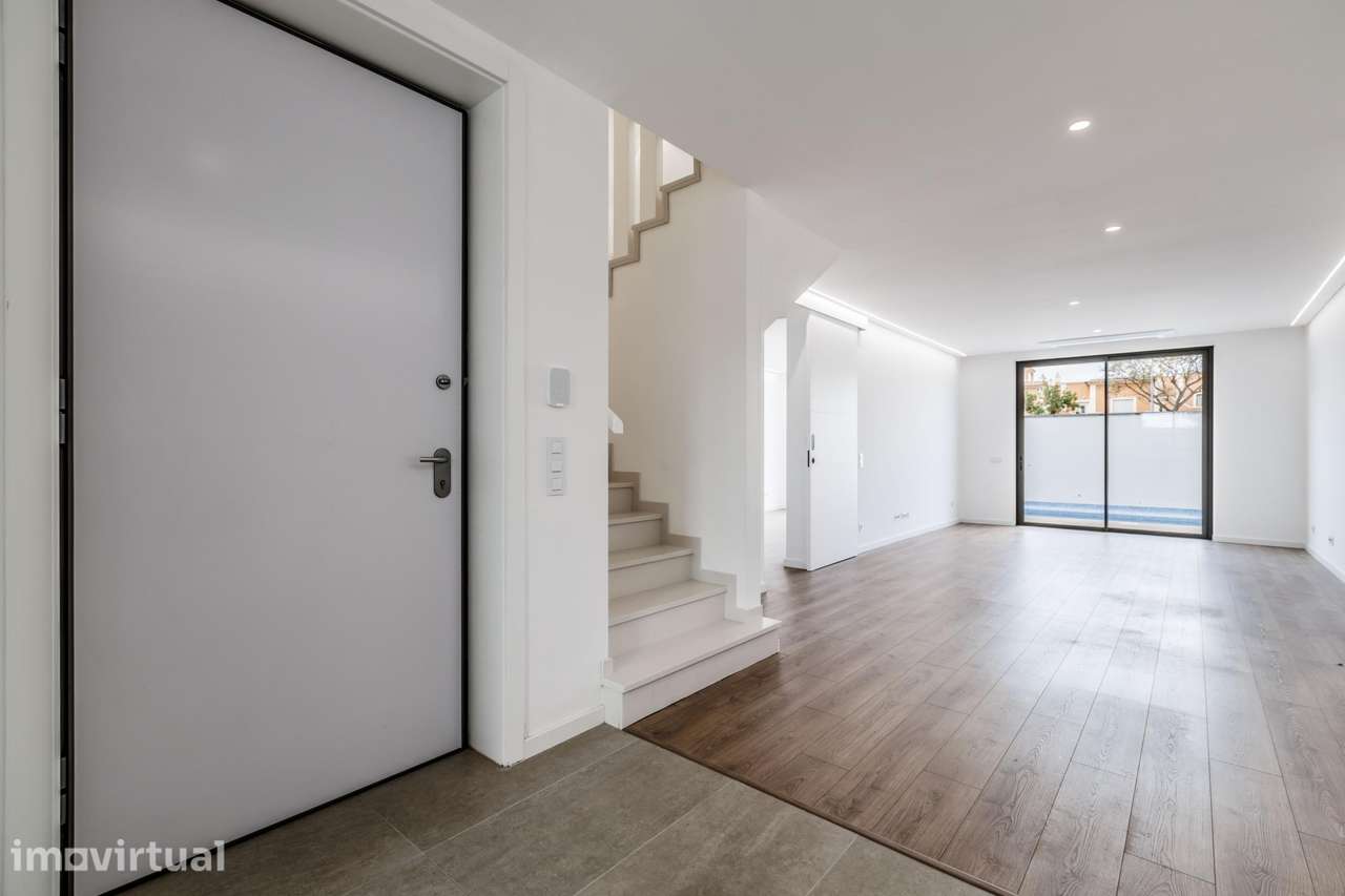 Moradia com 3 quartos com Piscina privativa e Vista Mar - Grande imagem: 4/27