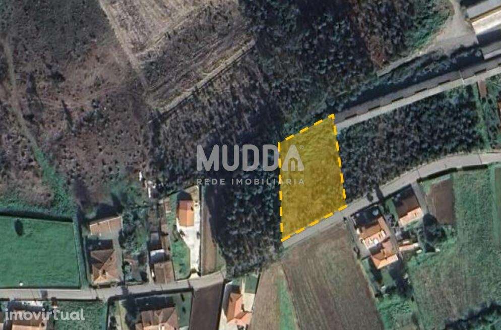 Terreno com viabilidade de construção - Grande imagem: 3/3