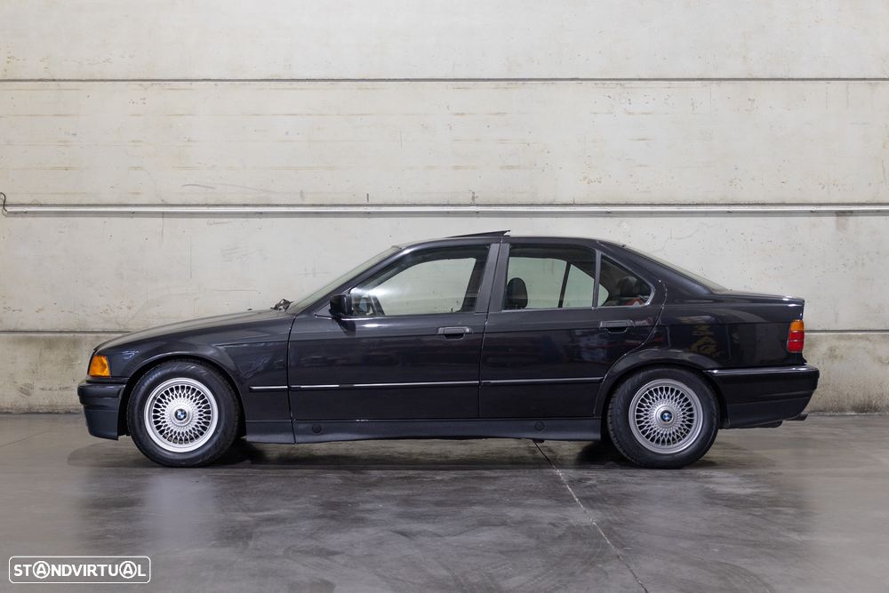 BMW 325 i - 9