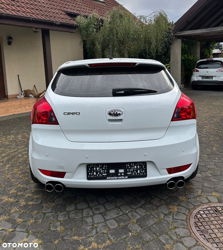 Kia ProCeed - 3