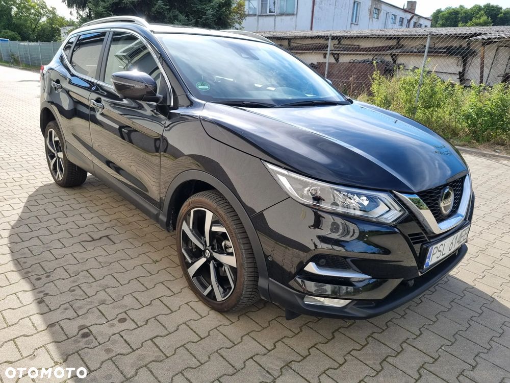 Nissan Qashqai 1.7 dCi Xtronic ALL-MODE 4x4i TEKNA+ - 8