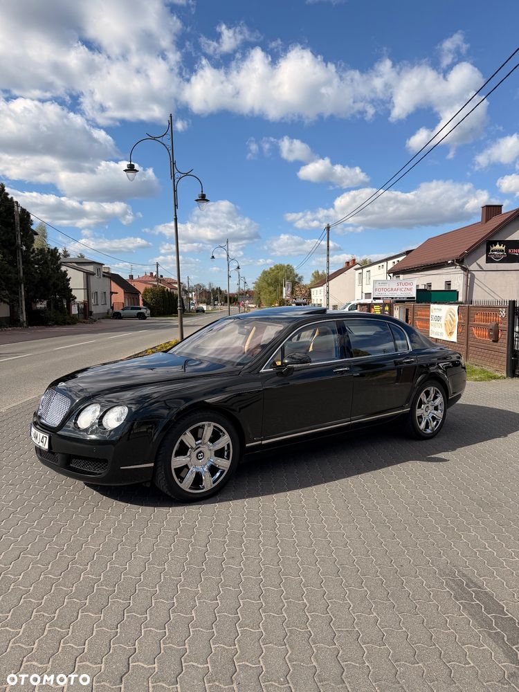 Bentley Flying Spur - 2