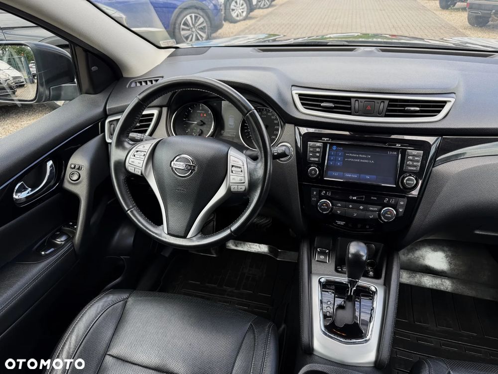 Nissan Qashqai 1.6 dCi Xtronic TEKNA+ - 14
