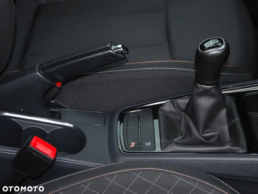 Skoda Kamiq 1.5 TSI Ambition - 36